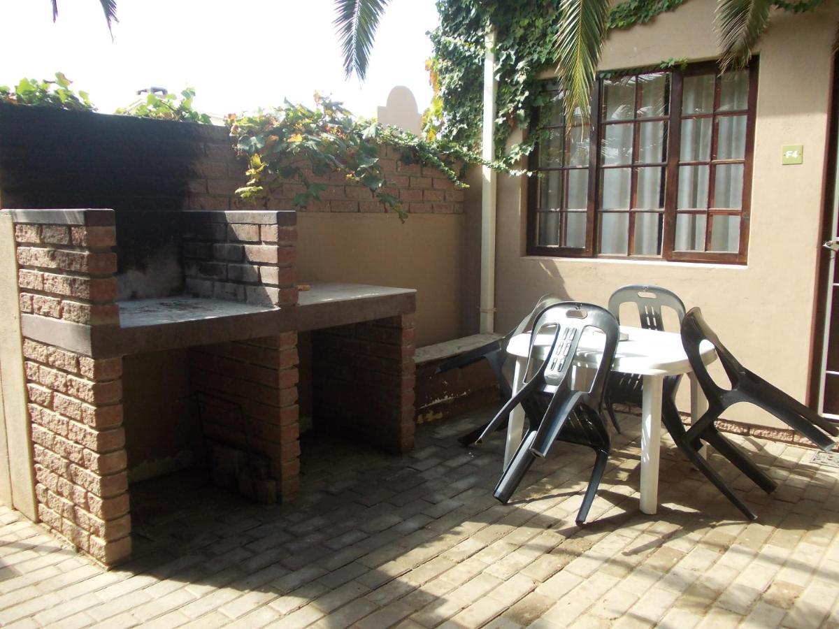 Huis KlipdriftSelf Catering &B&B Henties Bay Exterior foto
